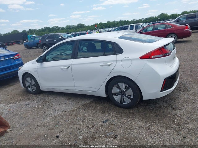 Продаж на аукціоні авто 2018 Hyundai Ioniq Hybrid Blue, vin: KMHC65LC1JU076167, номер лоту: 45713984