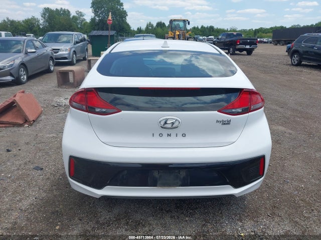 Продаж на аукціоні авто 2018 Hyundai Ioniq Hybrid Blue, vin: KMHC65LC1JU076167, номер лоту: 45713984