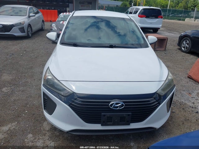 Продаж на аукціоні авто 2018 Hyundai Ioniq Hybrid Blue, vin: KMHC65LC1JU076167, номер лоту: 45713984