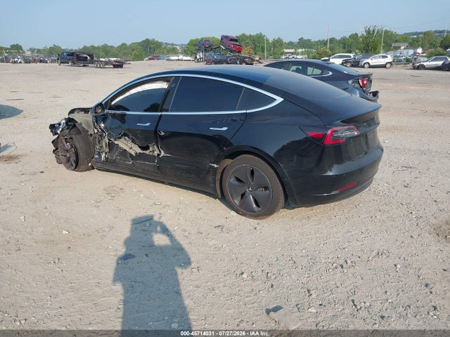 Tesla Model 3 Long Range/mid Range 2018 5YJ3E1EA8JF155307 Image 3