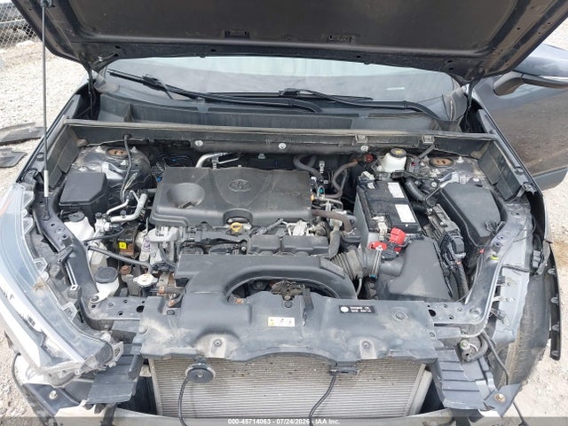 45714063 :رقم المزاد ، 2T3A1RFV6LW121365 vin ، 2020 Toyota Rav4 Xle Premium مزاد بيع