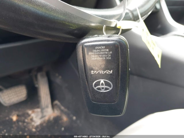 45714063 :رقم المزاد ، 2T3A1RFV6LW121365 vin ، 2020 Toyota Rav4 Xle Premium مزاد بيع