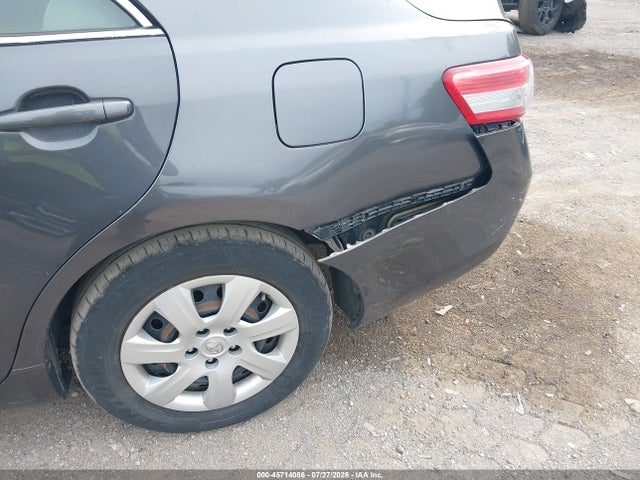 2011 Toyota Camry Le მანქანა იყიდება აუქციონზე, vin: 4T1BF3EK6BU135722, აუქციონის ნომერი: 45714086