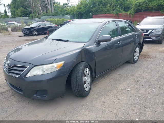 2011 Toyota Camry Le მანქანა იყიდება აუქციონზე, vin: 4T1BF3EK6BU135722, აუქციონის ნომერი: 45714086