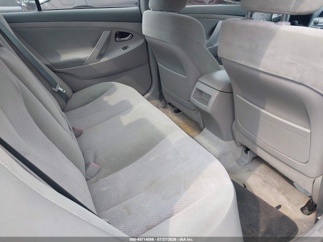2011 Toyota Camry Le მანქანა იყიდება აუქციონზე, vin: 4T1BF3EK6BU135722, აუქციონის ნომერი: 45714086