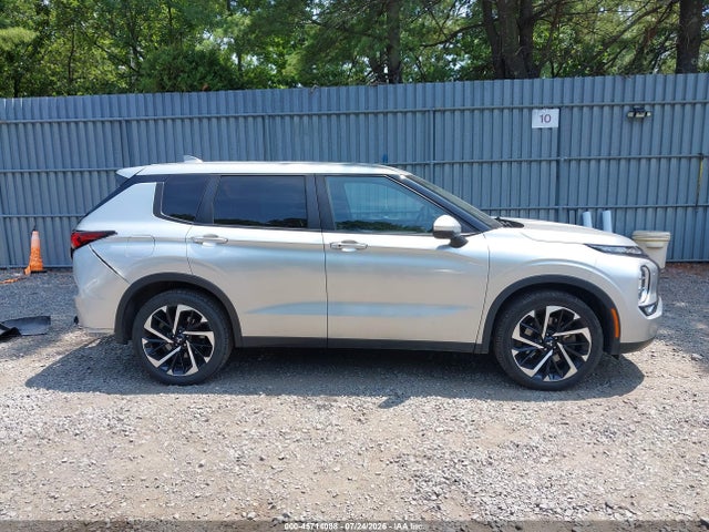 2022 Mitsubishi Outlander Black Edition S-awc/se 2.5 S-awc/se Launch Edition S-awc მანქანა იყიდება აუქციონზე, vin: JA4J4UA84NZ088116, აუქციონის ნომერი: 45714088