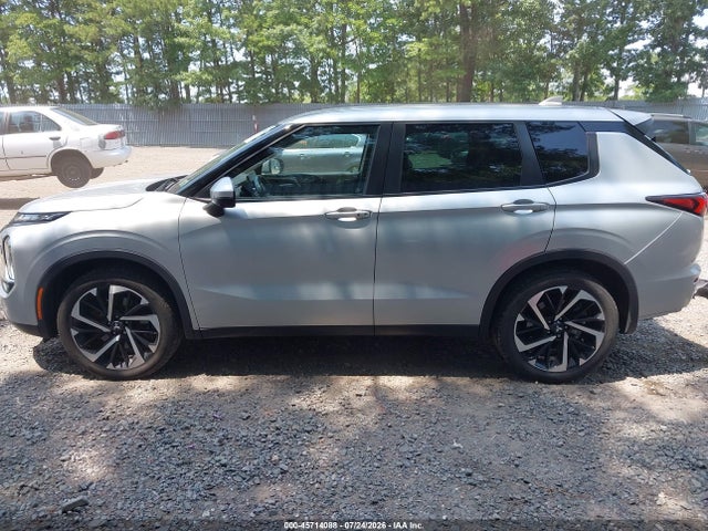2022 Mitsubishi Outlander Black Edition S-awc/se 2.5 S-awc/se Launch Edition S-awc მანქანა იყიდება აუქციონზე, vin: JA4J4UA84NZ088116, აუქციონის ნომერი: 45714088
