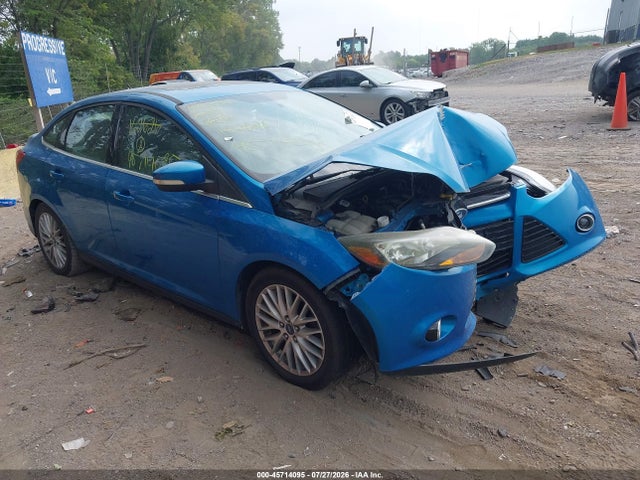Продажа на аукционе авто 2013 Ford Focus Titanium, vin: 1FADP3J24DL162626, номер лота: 45714095