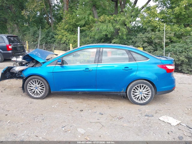 Продажа на аукционе авто 2013 Ford Focus Titanium, vin: 1FADP3J24DL162626, номер лота: 45714095