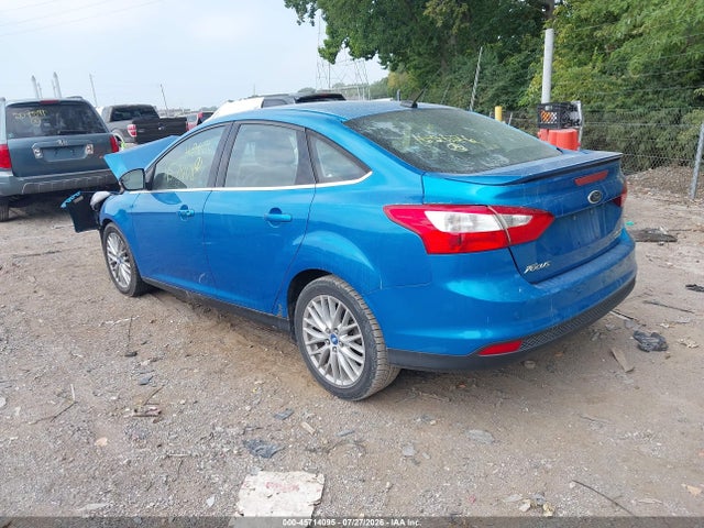 Продажа на аукционе авто 2013 Ford Focus Titanium, vin: 1FADP3J24DL162626, номер лота: 45714095