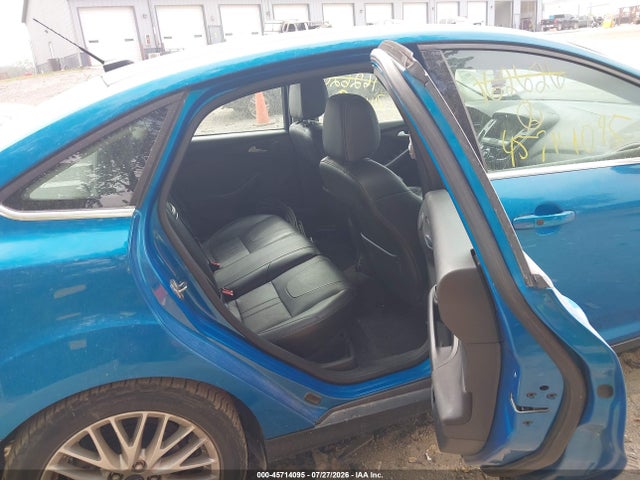 Продажа на аукционе авто 2013 Ford Focus Titanium, vin: 1FADP3J24DL162626, номер лота: 45714095