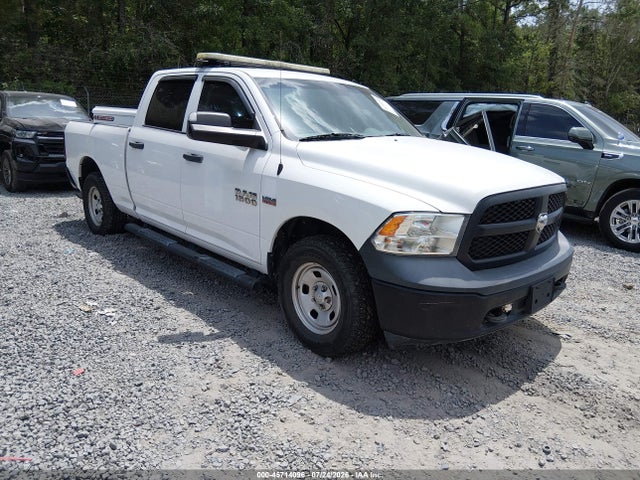 45714096 :رقم المزاد ، 1C6RR7ST6JS131198 vin ، 2018 Ram 1500 Tradesman  4x4 6'4 Box مزاد بيع
