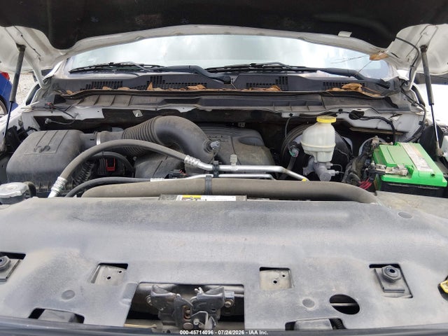 45714096 :رقم المزاد ، 1C6RR7ST6JS131198 vin ، 2018 Ram 1500 Tradesman  4x4 6'4 Box مزاد بيع