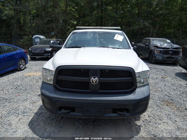 45714096 :رقم المزاد ، 1C6RR7ST6JS131198 vin ، 2018 Ram 1500 Tradesman  4x4 6'4 Box مزاد بيع