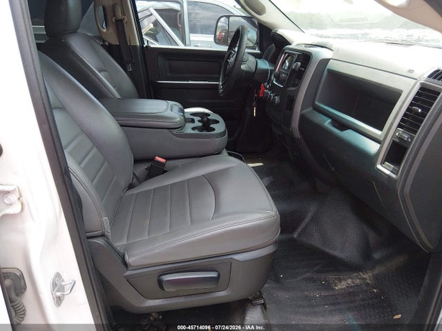 45714096 :رقم المزاد ، 1C6RR7ST6JS131198 vin ، 2018 Ram 1500 Tradesman  4x4 6'4 Box مزاد بيع