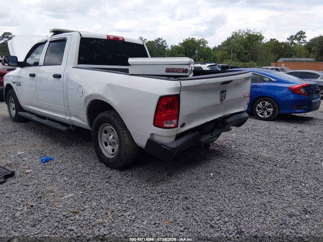 45714096 :رقم المزاد ، 1C6RR7ST6JS131198 vin ، 2018 Ram 1500 Tradesman  4x4 6'4 Box مزاد بيع