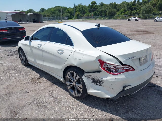 45714104 :رقم المزاد ، WDDSJ4EB2JN512263 vin ، 2018 Mercedes-benz Cla 250 مزاد بيع