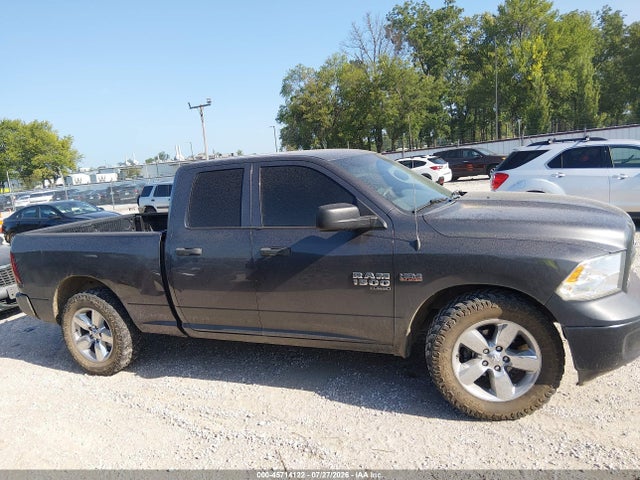 1C6RR6FT1LS128801 RAM 1500 Classic Tradesman 4x2 6&#039;4 Box
