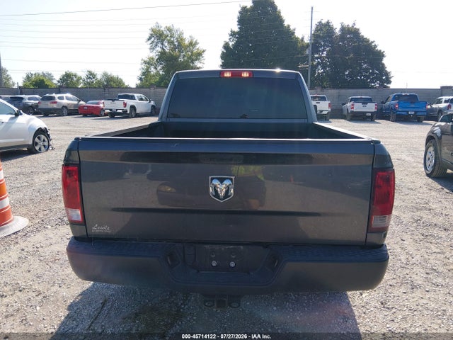 1C6RR6FT1LS128801 RAM 1500 Classic Tradesman 4x2 6&#039;4 Box