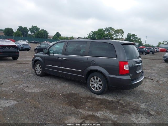 2C4RC1BG9FR628636 Chrysler Town &amp; Country Touring