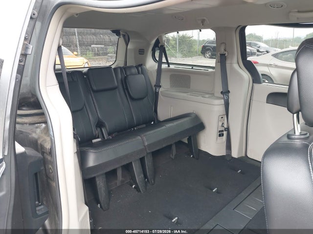 2C4RC1BG9FR628636 Chrysler Town &amp; Country Touring