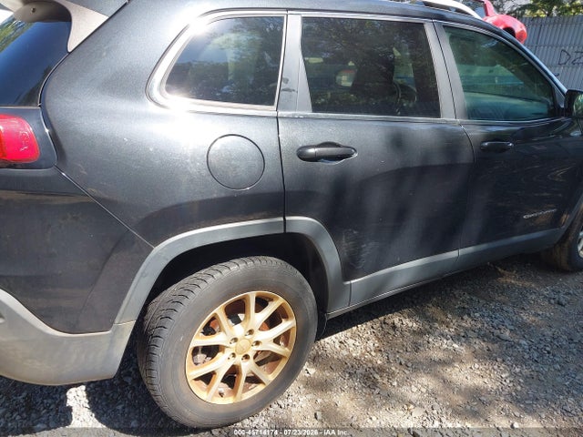 Продажа на аукционе авто 2015 Jeep Cherokee Latitude, vin: 1C4PJMCB8FW794929, номер лота: 45714174