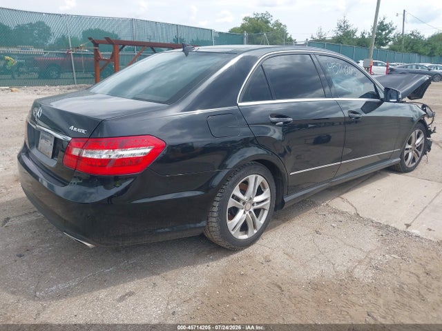 45714205 :رقم المزاد ، WDDHF8HB9AA196995 vin ، 2010 Mercedes-benz E 350 4matic مزاد بيع