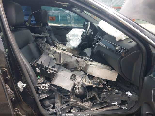 45714205 :رقم المزاد ، WDDHF8HB9AA196995 vin ، 2010 Mercedes-benz E 350 4matic مزاد بيع