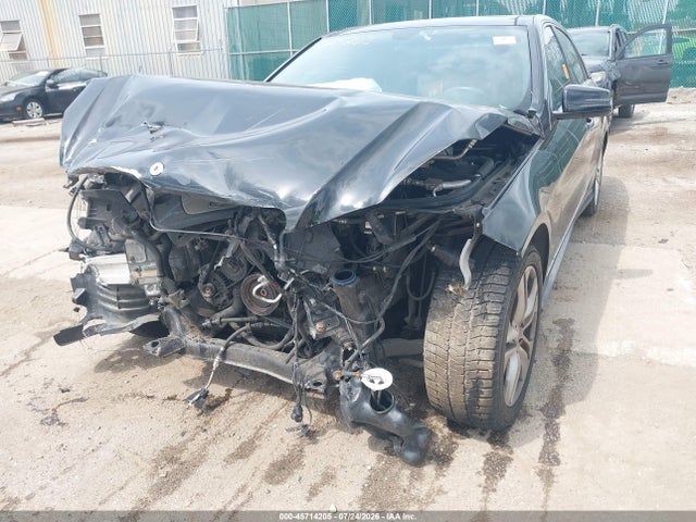 45714205 :رقم المزاد ، WDDHF8HB9AA196995 vin ، 2010 Mercedes-benz E 350 4matic مزاد بيع
