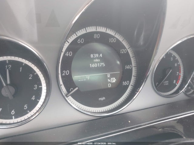 45714205 :رقم المزاد ، WDDHF8HB9AA196995 vin ، 2010 Mercedes-benz E 350 4matic مزاد بيع