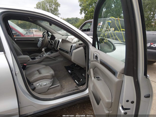 Aukcja sprzedaży 2012 Porsche Cayenne S, vin: WP1AB2A24CLA44420, numer aukcji: 45714251
