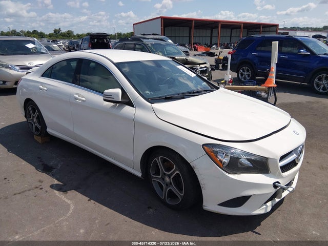 45714320 :رقم المزاد ، WDDSJ4GBXEN111627 vin ، 2014 Mercedes-benz Cla 250 4matic مزاد بيع