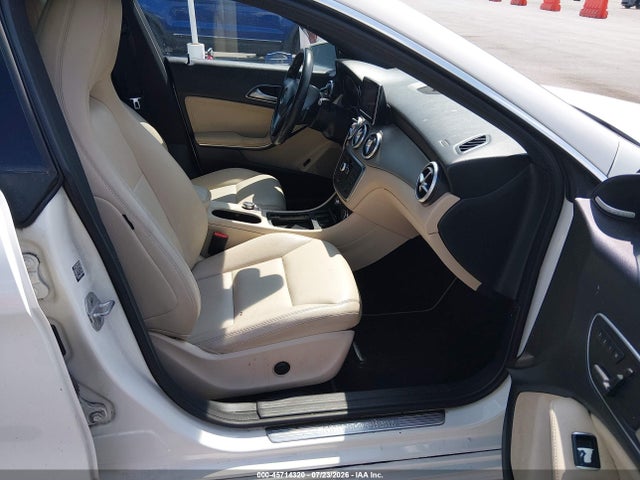 45714320 :رقم المزاد ، WDDSJ4GBXEN111627 vin ، 2014 Mercedes-benz Cla 250 4matic مزاد بيع