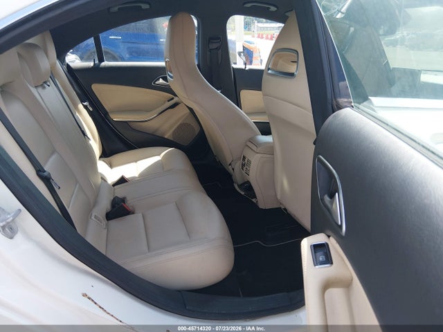 45714320 :رقم المزاد ، WDDSJ4GBXEN111627 vin ، 2014 Mercedes-benz Cla 250 4matic مزاد بيع