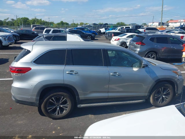 2019 Toyota Highlander Le მანქანა იყიდება აუქციონზე, vin: 5TDZARFHXKS048353, აუქციონის ნომერი: 45714360