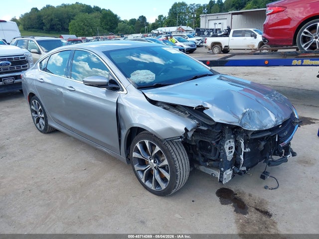 45714369 :رقم المزاد ، 1C3CCCCGXFN519992 vin ، 2015 Chrysler 200 C مزاد بيع