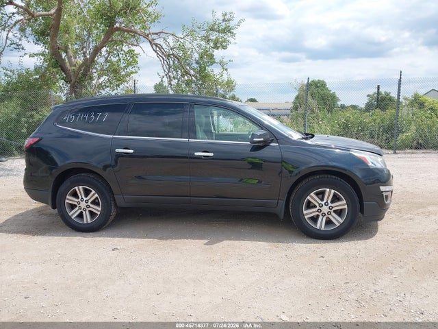 45714377 :رقم المزاد ، 1GNKVHKD7FJ226216 vin ، 2015 Chevrolet Traverse Lt مزاد بيع