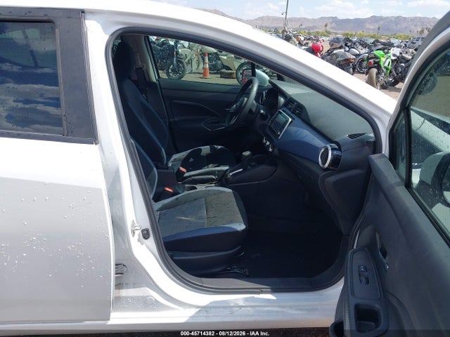 3N1CN8EVXRL923915 Nissan Versa 1.6 Sv