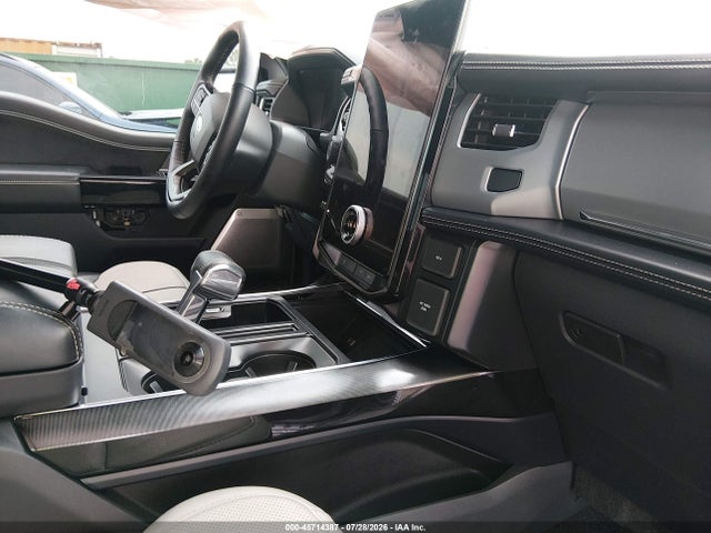Ford F-150 Lightning Platinum 2022 1FT6W1EV9NWG02158 Image 5