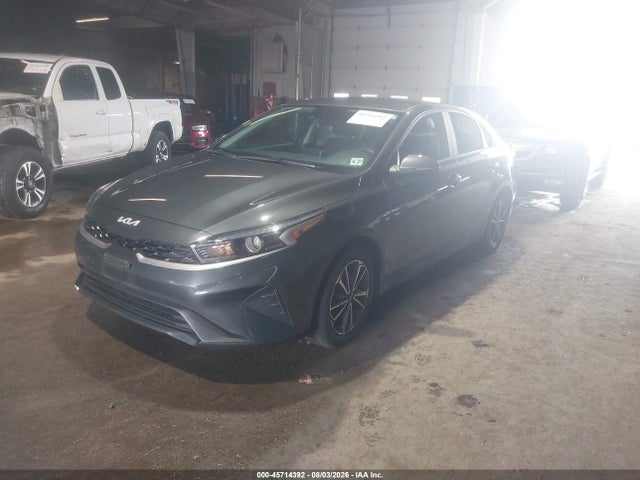 2022 Kia Forte Lxs მანქანა იყიდება აუქციონზე, vin: 3KPF24AD8NE495494, აუქციონის ნომერი: 45714392