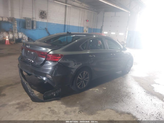 2022 Kia Forte Lxs მანქანა იყიდება აუქციონზე, vin: 3KPF24AD8NE495494, აუქციონის ნომერი: 45714392