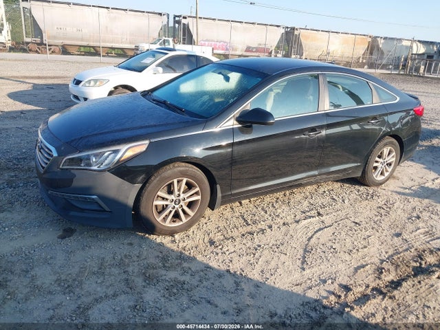 Hyundai SONATA SE 2015 5NPE24AF4FH239394 Image 2
