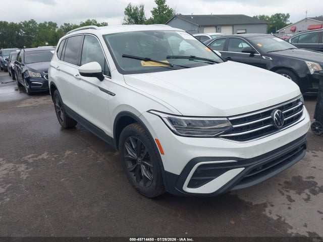 Продажа на аукционе авто 2022 Volkswagen Tiguan 2.0t Se, vin: 3VV2B7AX2NM078017, номер лота: 45714450