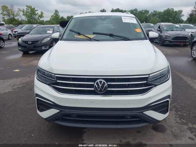 Продажа на аукционе авто 2022 Volkswagen Tiguan 2.0t Se, vin: 3VV2B7AX2NM078017, номер лота: 45714450