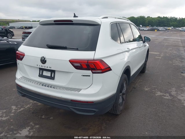 Продажа на аукционе авто 2022 Volkswagen Tiguan 2.0t Se, vin: 3VV2B7AX2NM078017, номер лота: 45714450