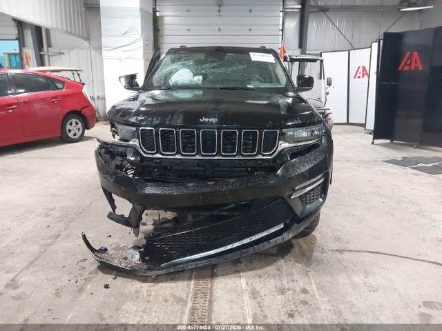 Продажа на аукционе авто 2022 Jeep Grand Cherokee Limited 4x4, vin: 1C4RJHBG1N8604565, номер лота: 45714458