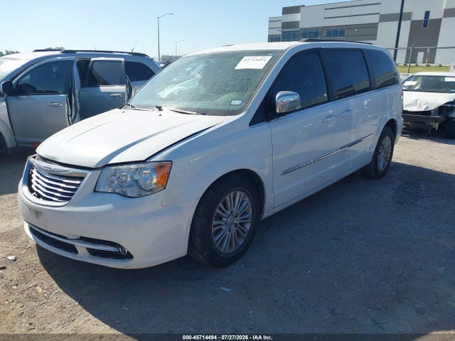 Продаж на аукціоні авто 2015 Chrysler Town & Country Touring-l, vin: 2C4RC1CG8FR619988, номер лоту: 45714494