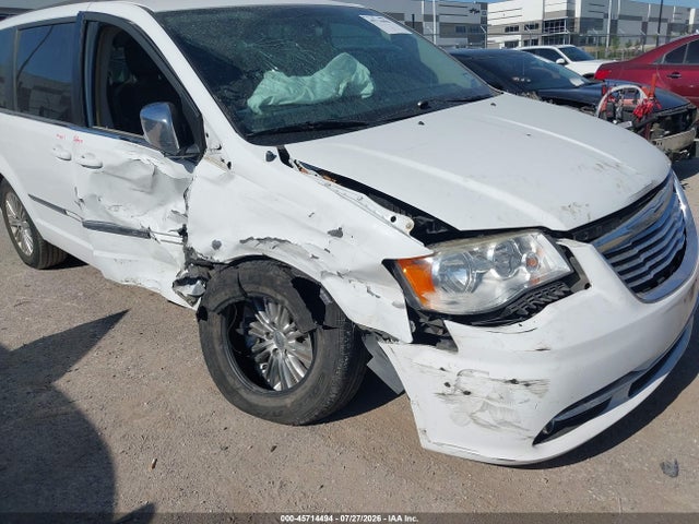 Продаж на аукціоні авто 2015 Chrysler Town & Country Touring-l, vin: 2C4RC1CG8FR619988, номер лоту: 45714494