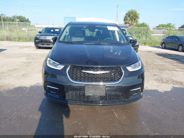 Продажа на аукционе авто 2024 Chrysler Pacifica Touring L, vin: 2C4RC1BG5RR147075, номер лота: 45714496