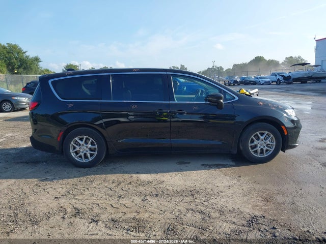 Продажа на аукционе авто 2024 Chrysler Pacifica Touring L, vin: 2C4RC1BG5RR147075, номер лота: 45714496